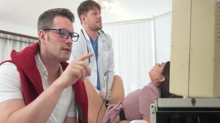 Binembang si Misis habang nagpapa-ultrasound katabi lang si mister